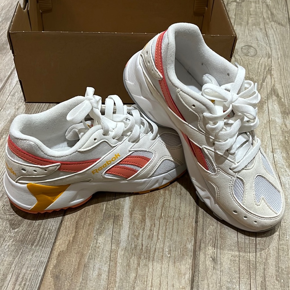Reebok Classic Aztec Size 4 Men